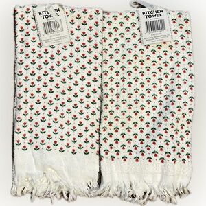 🔴New White Hand Kitchen Towel Red Tulips Fringe 2 PCS